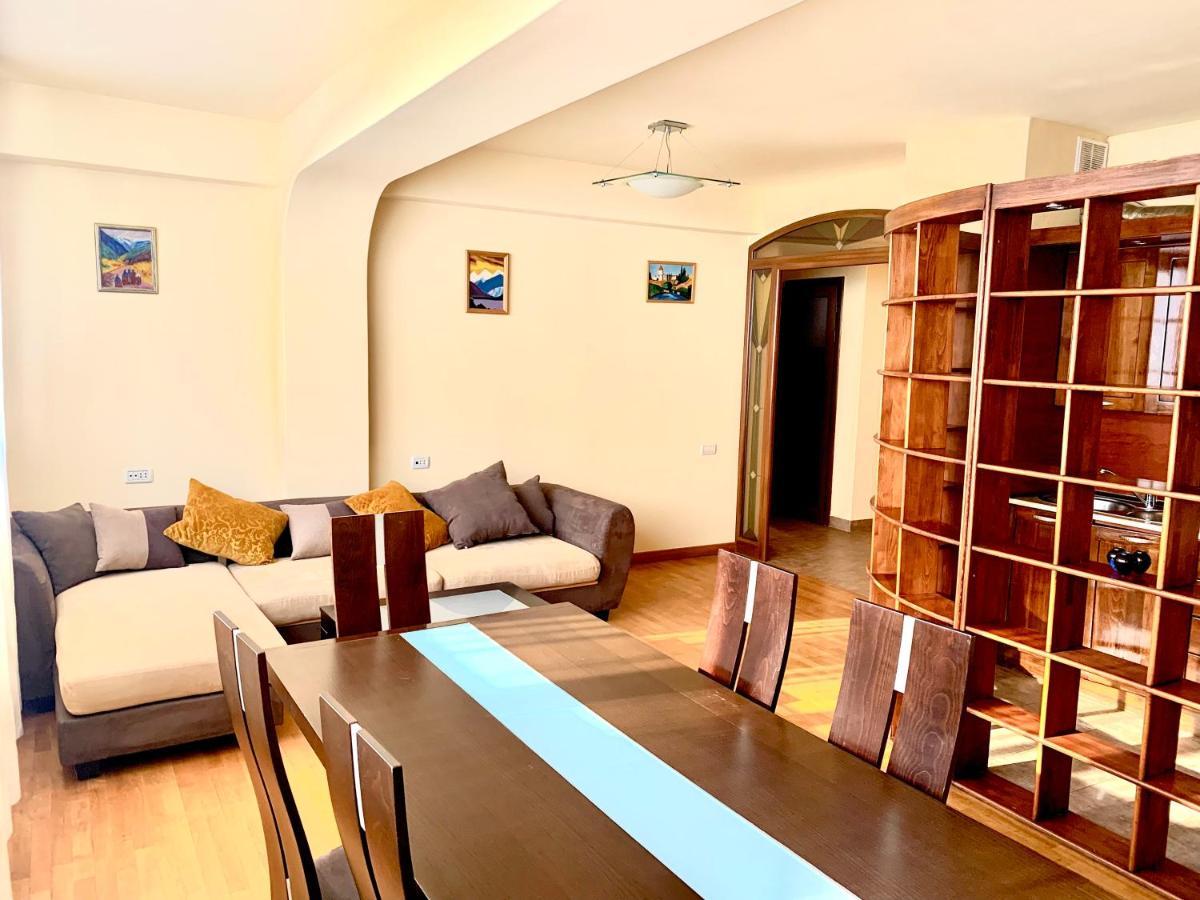 Apartment Amiryan Erivan Dış mekan fotoğraf